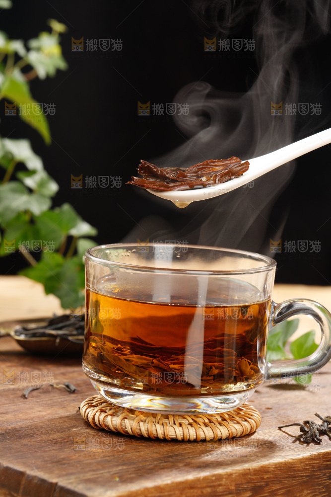 木底上的云南红茶