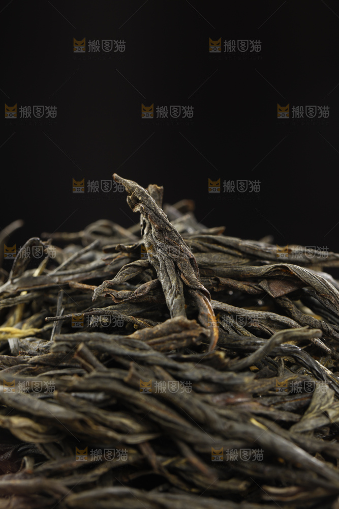 木底上的云南红茶