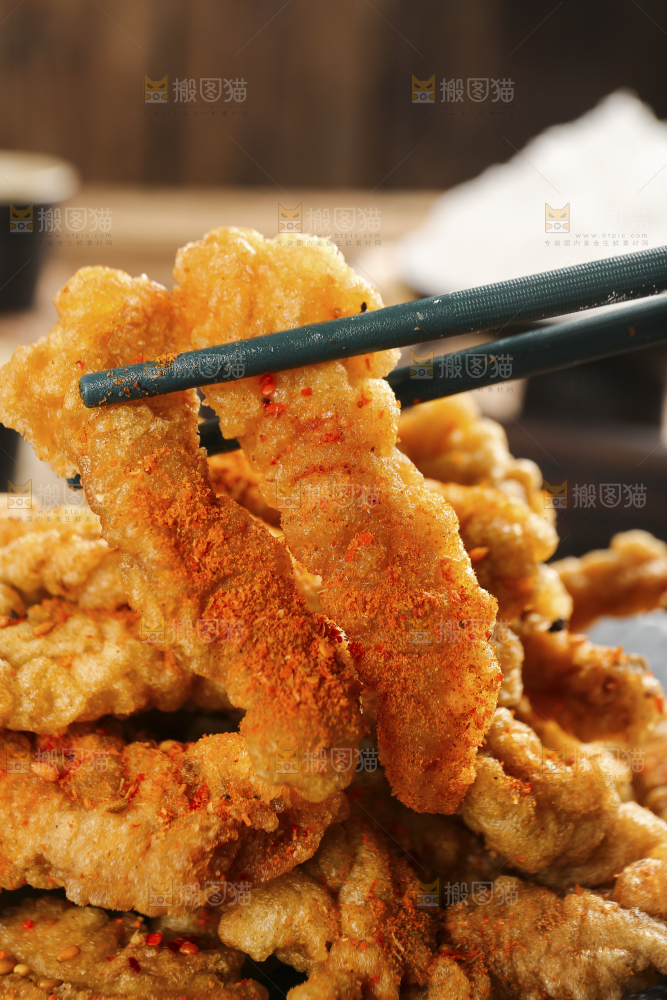 木底上的小酥肉