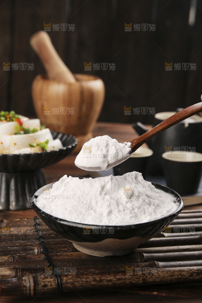深底上的豌豆淀粉