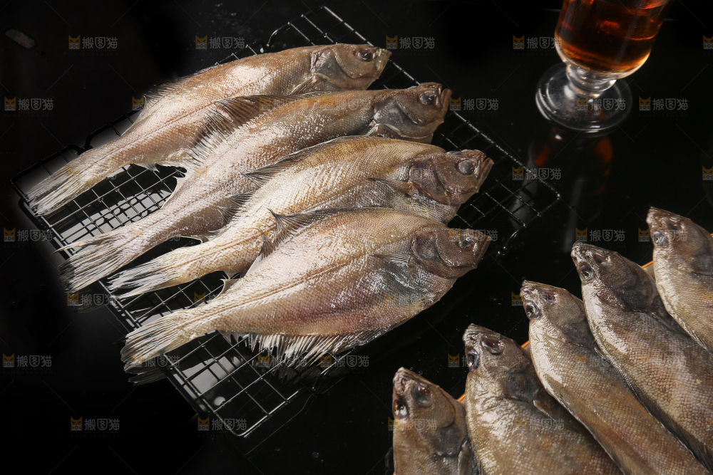 深底上的鲽鱼