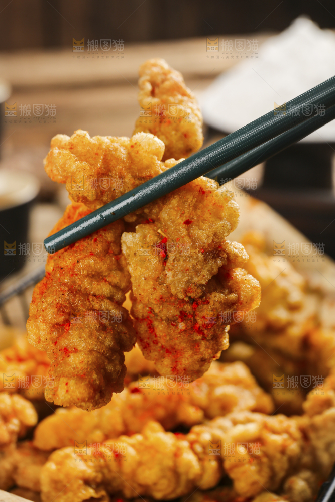 木底上的小酥肉
