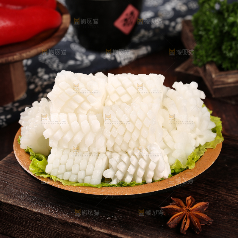 深底上的鱿鱼花