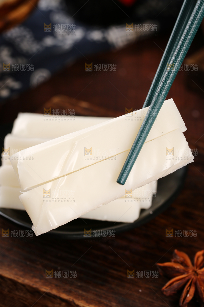 深底上的年糕