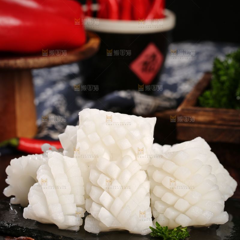 深底上的鱿鱼花