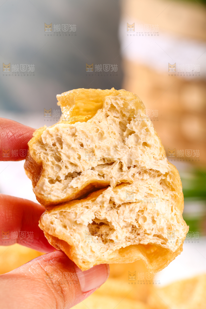 浅底上的油豆泡