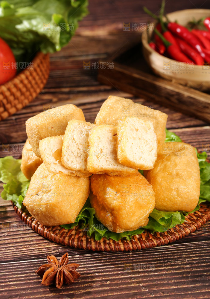 深底上的油豆腐