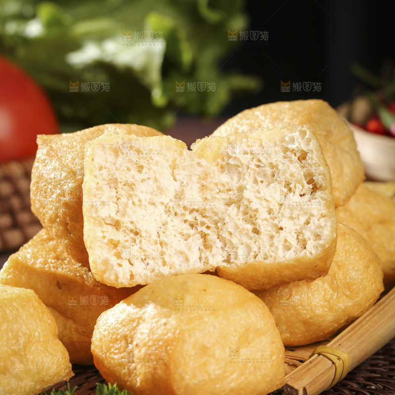 深底上的油豆腐