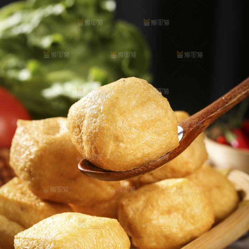 深底上的油豆腐