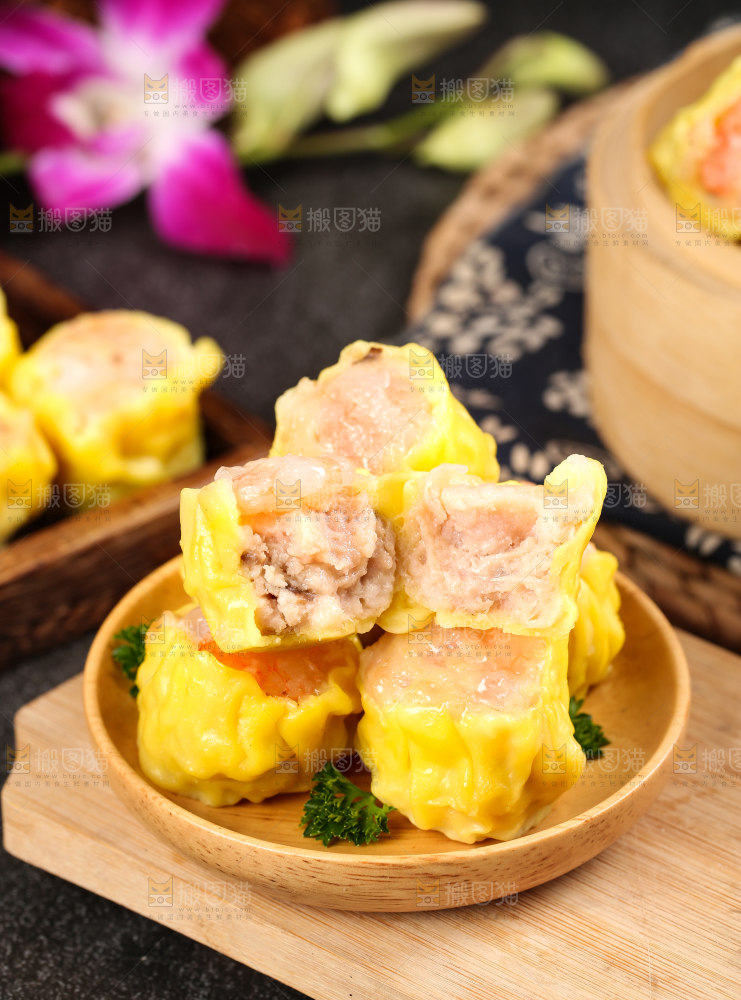 深底上的虾肉烧卖