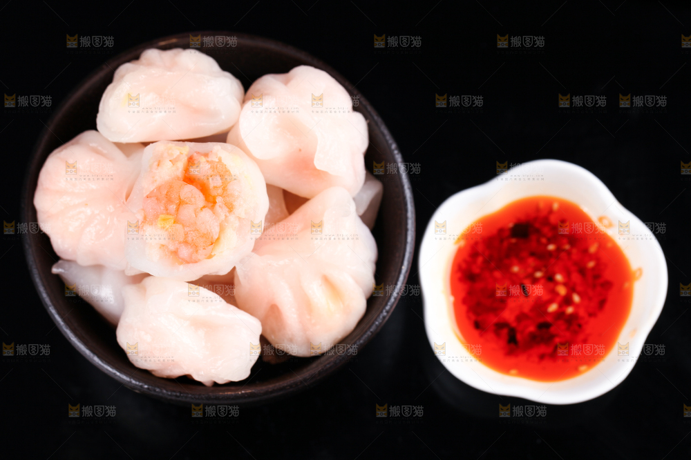 深底上的虾饺