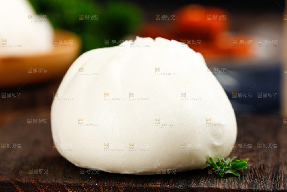 深底上的滑肉包