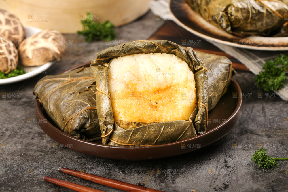 深底上的糯米鸡