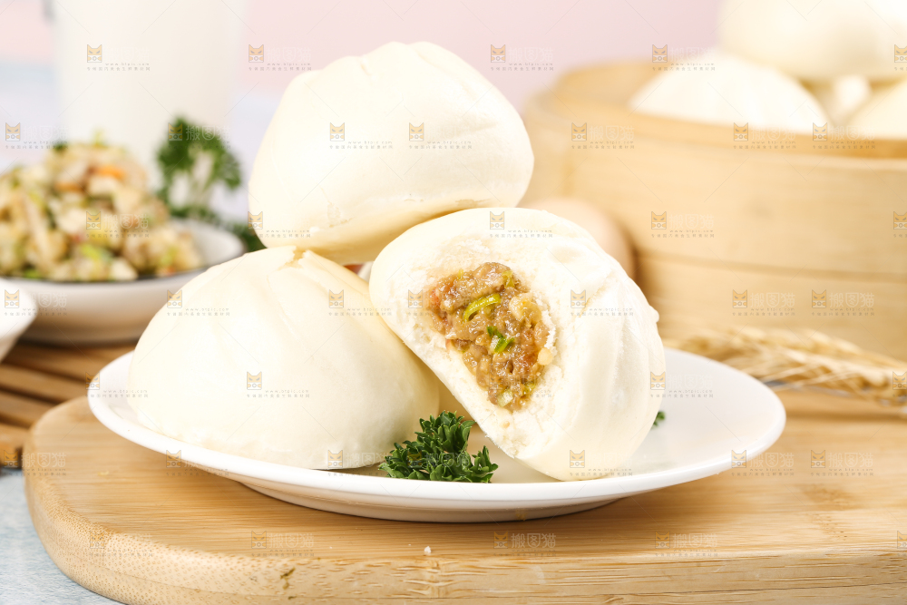 浅底上的滑肉包