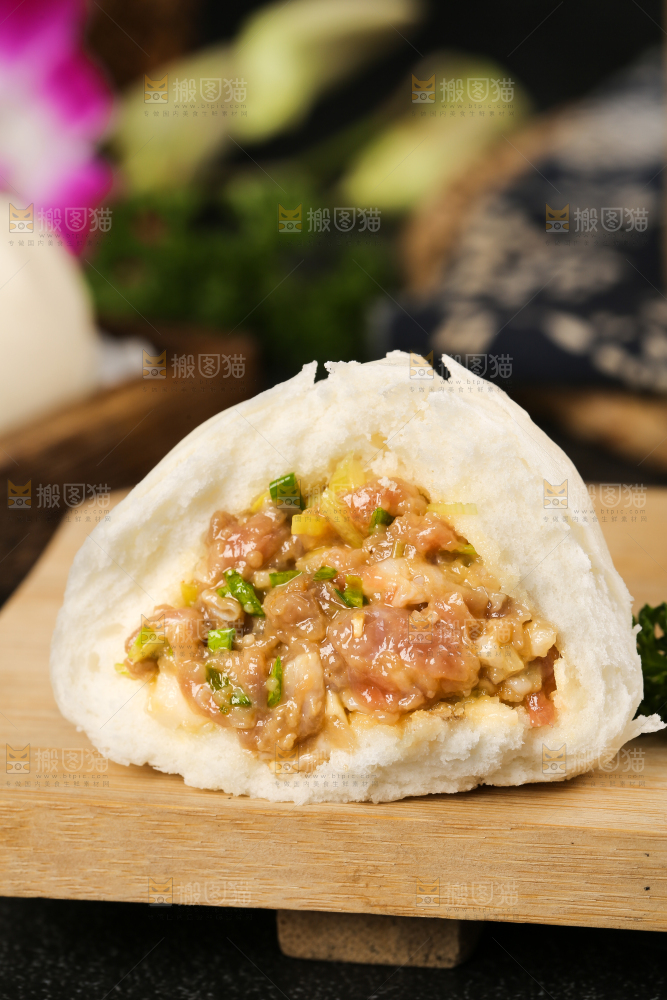 深底上的滑肉包