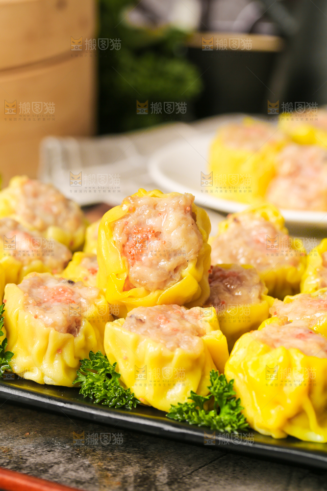 深底上的虾肉烧卖