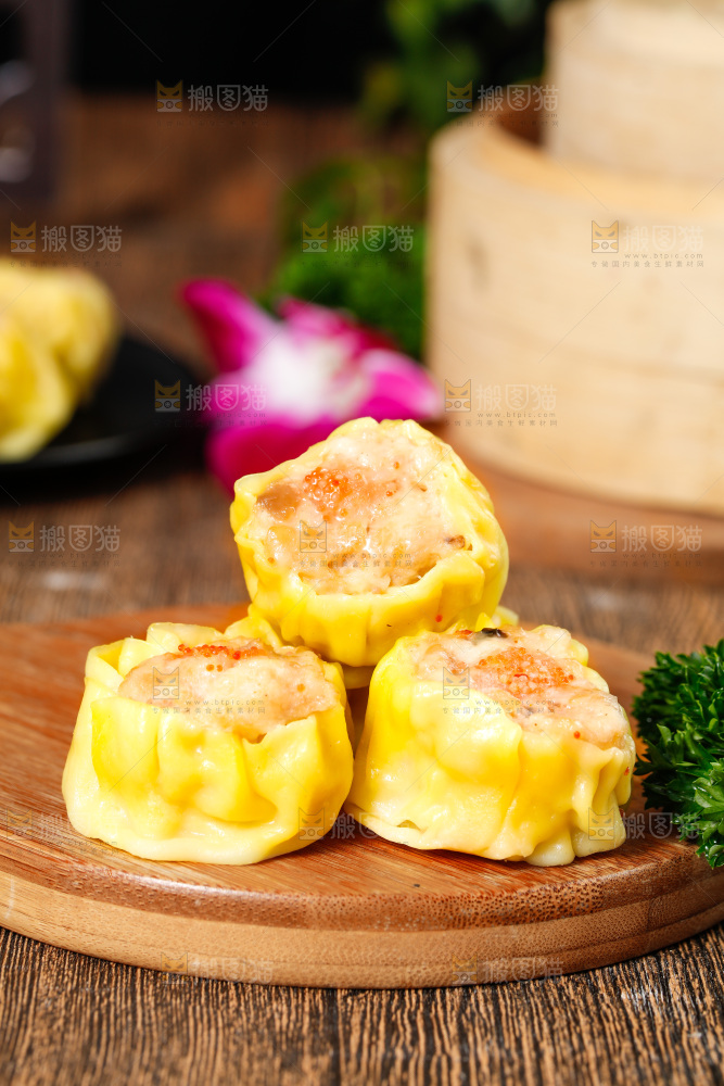 深底上的虾肉烧卖