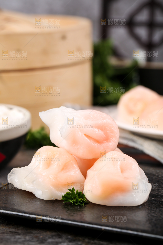 深底上的虾饺