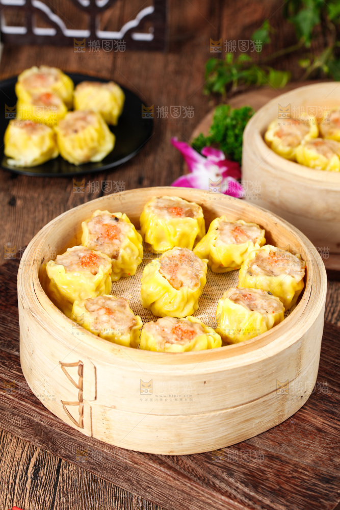 深底上的虾肉烧卖