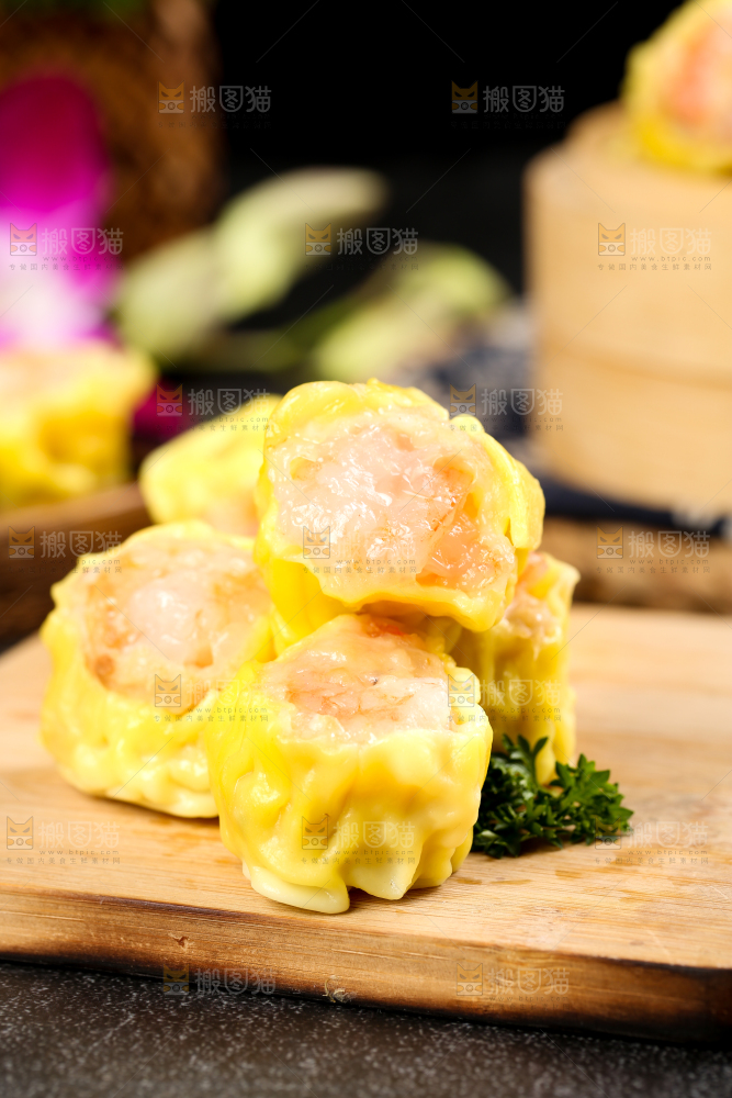 深底上的虾肉烧卖