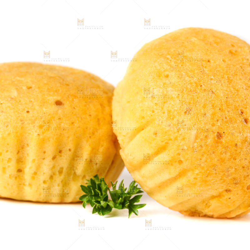 白底上的马拉糕