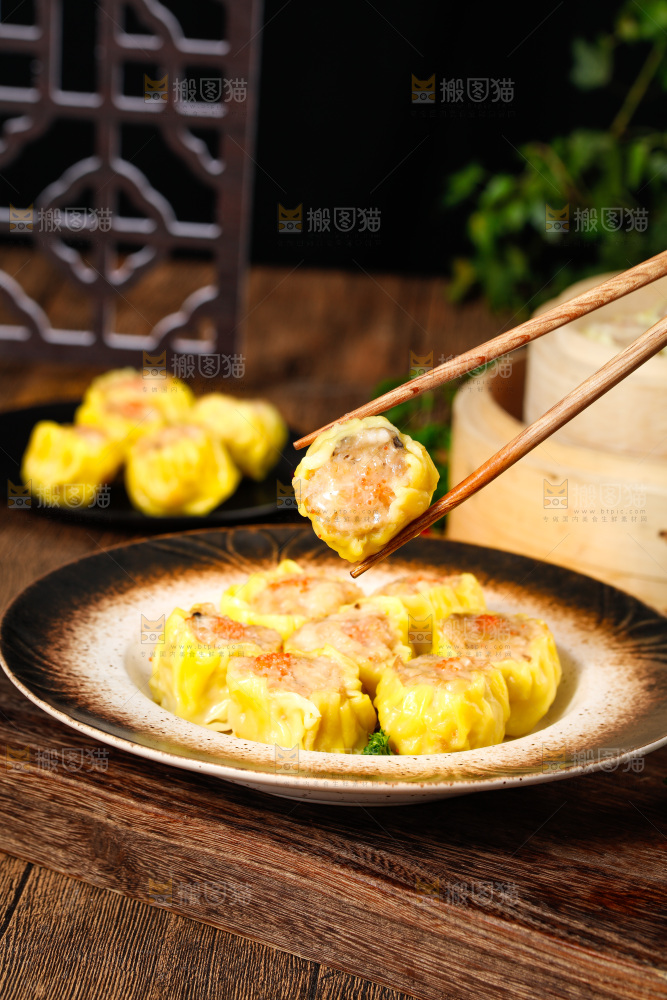 深底上的虾肉烧卖