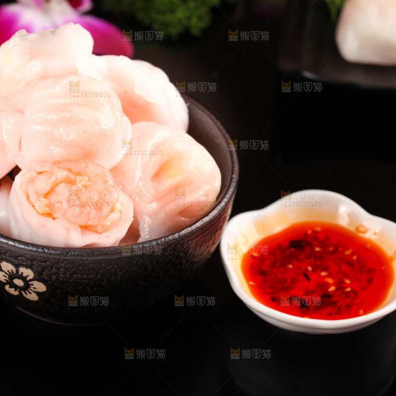深底上的虾饺