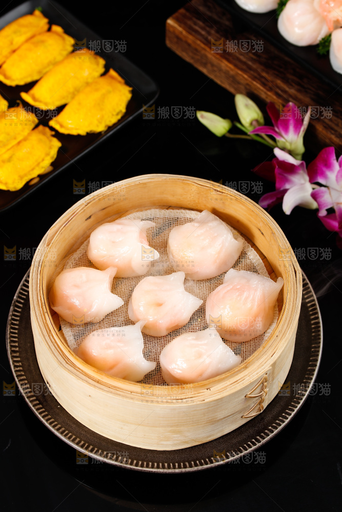 深底上的虾饺