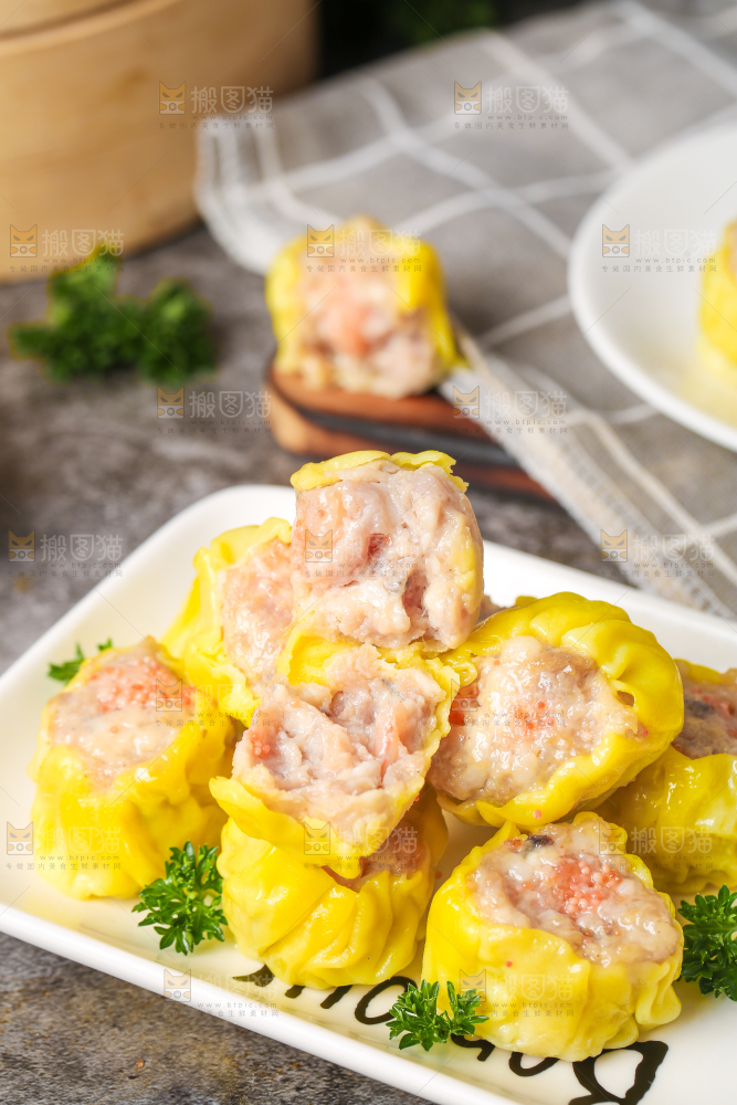 深底上的虾肉烧卖
