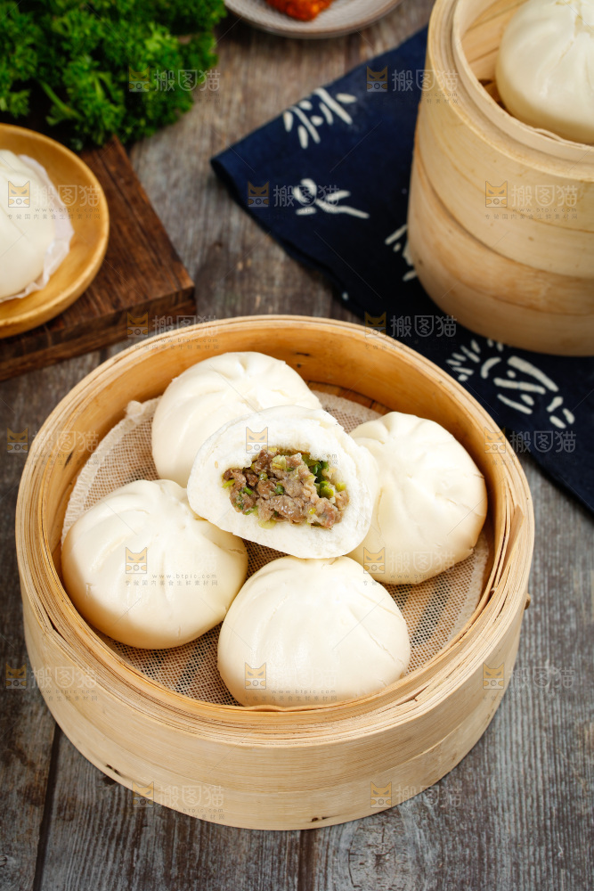 深底上的滑肉包
