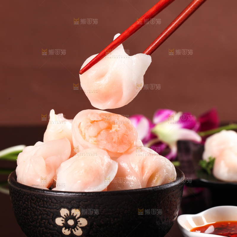 深底上的虾饺