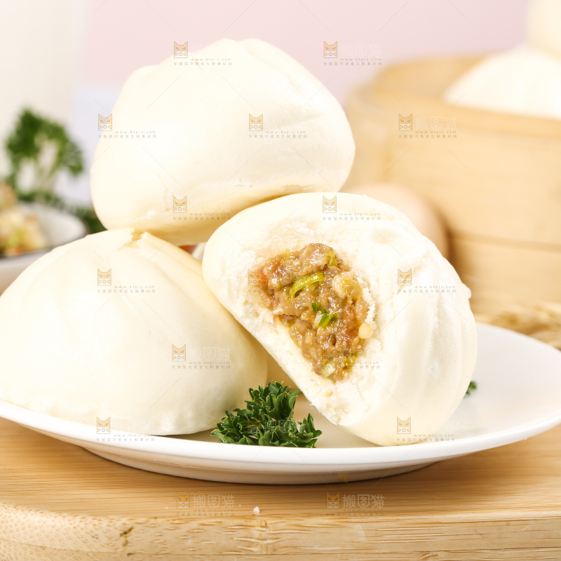 浅底上的滑肉包