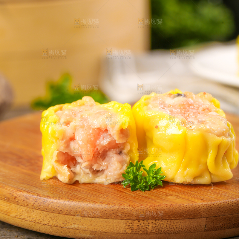 深底上的虾肉烧卖