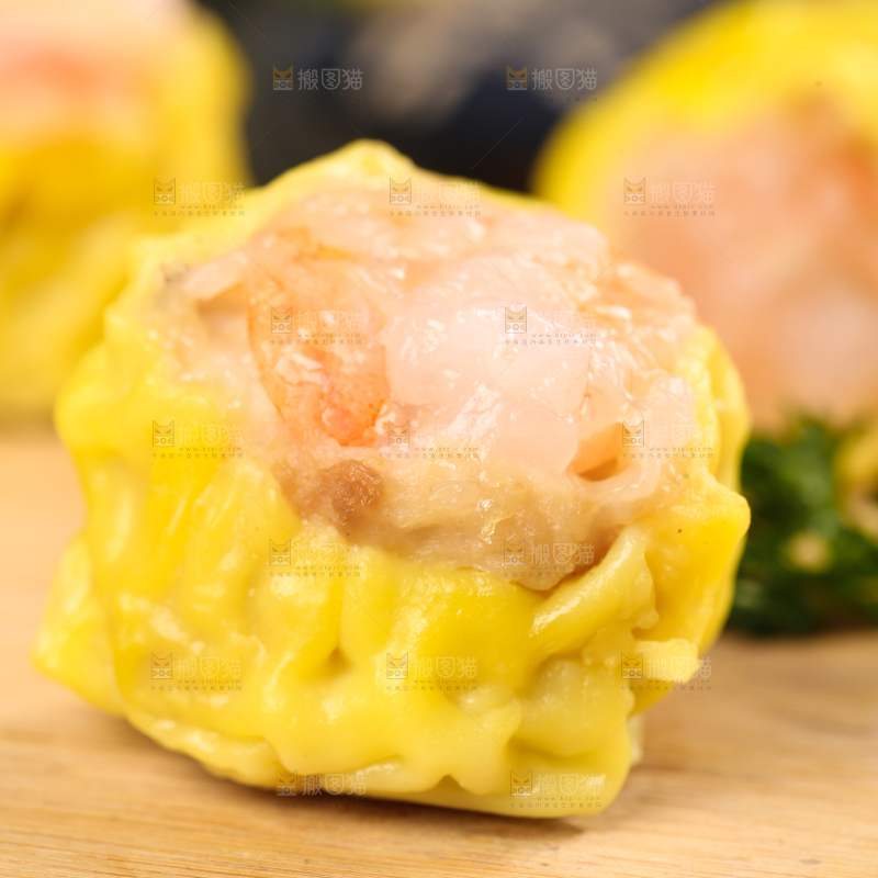 深底上的虾肉烧卖