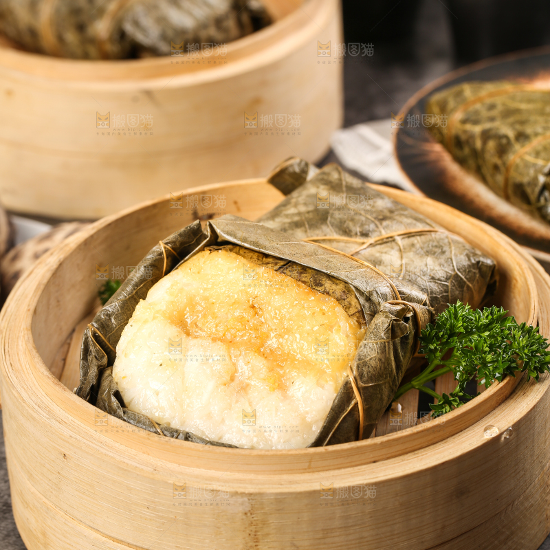 深底上的糯米鸡