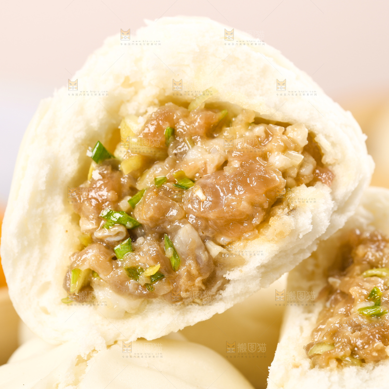 浅底上的滑肉包