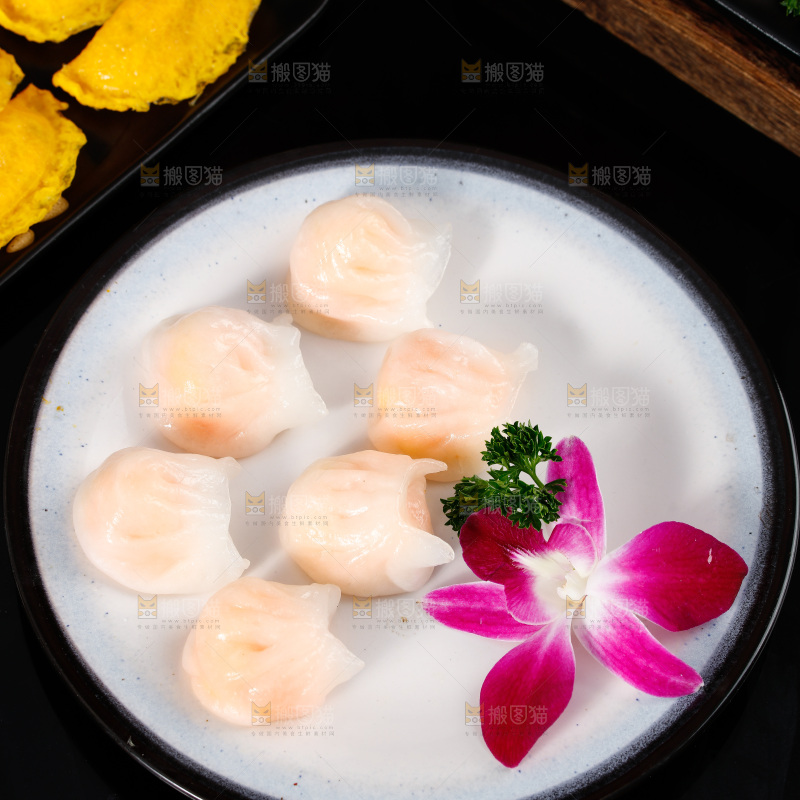 深底上的虾饺
