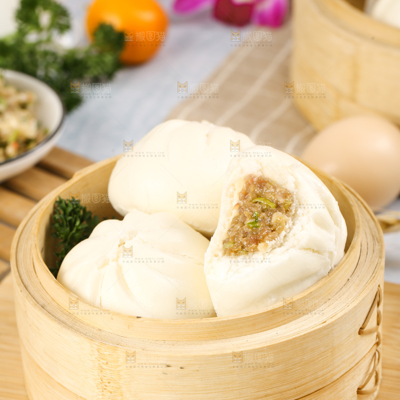 浅底上的滑肉包