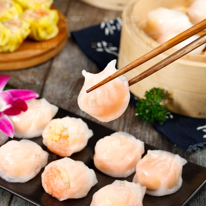 深底上的虾饺