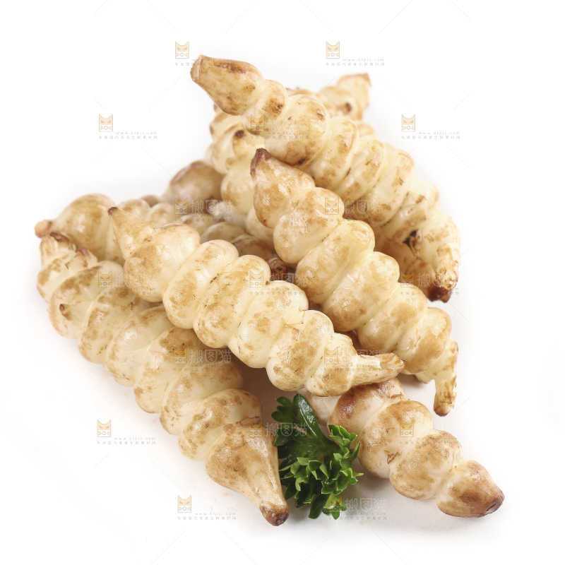 白底上的宝塔菜