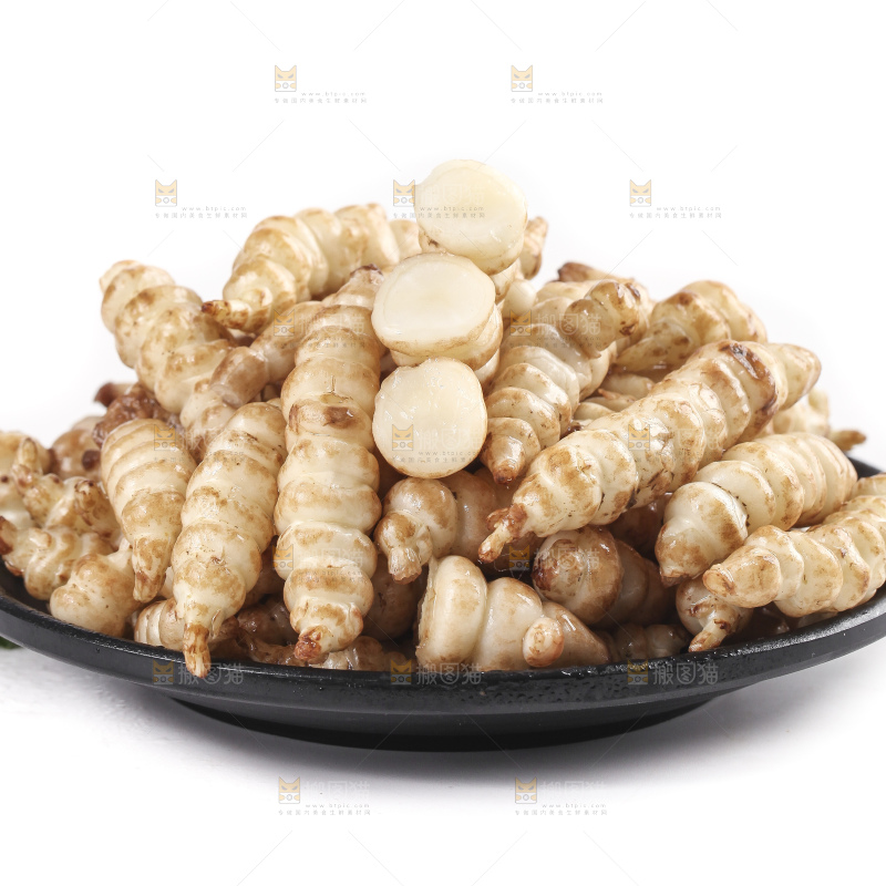 白底上的宝塔菜