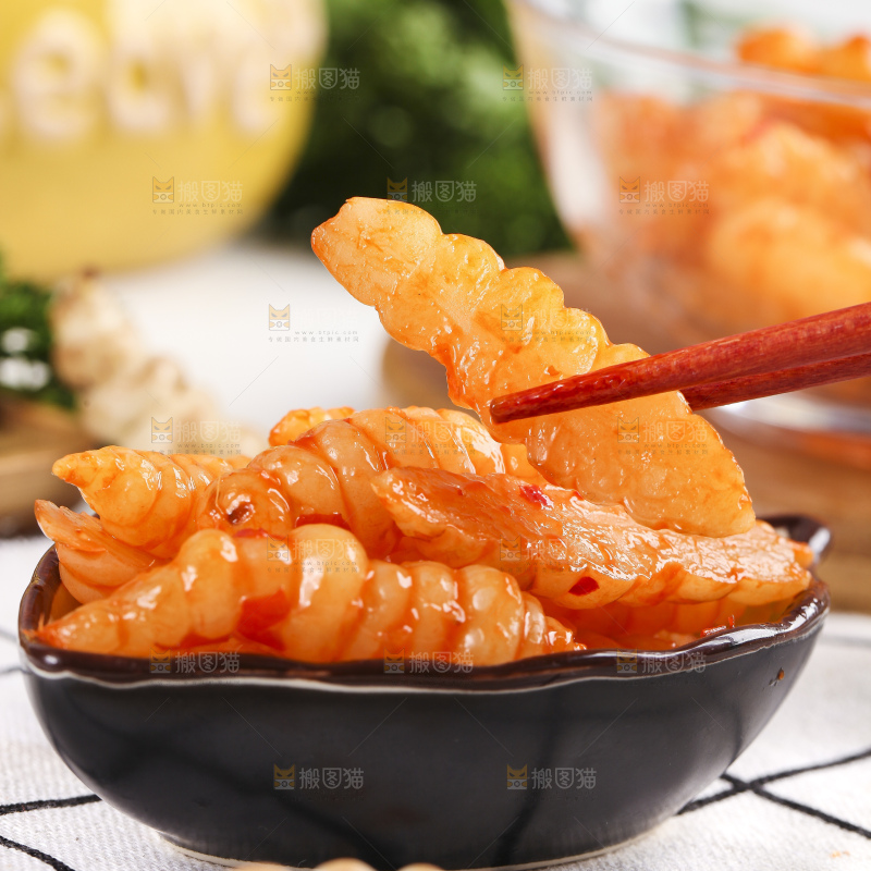 盘子里的红油宝塔菜