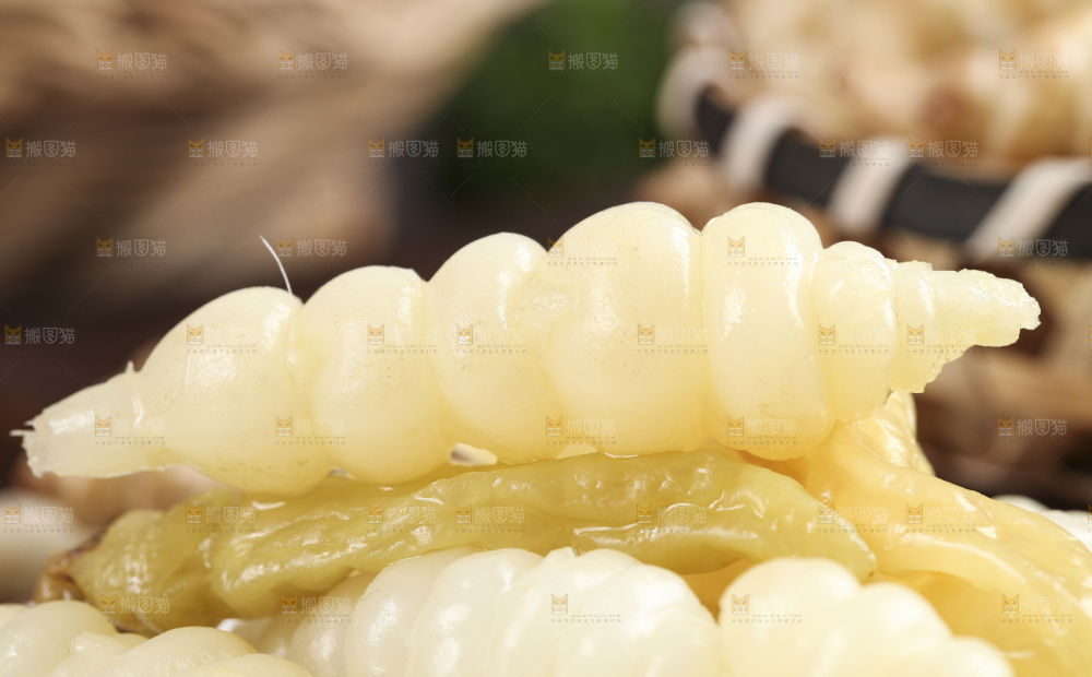 盘子里的泡椒宝塔菜