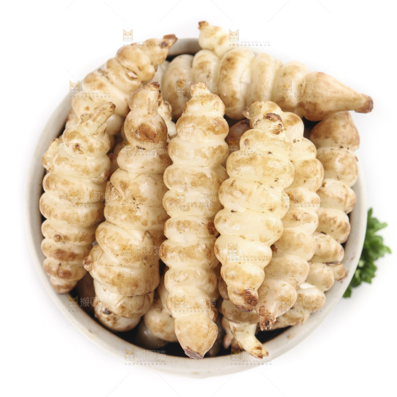 白底上的宝塔菜