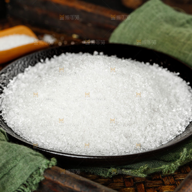 深底上的白砂糖