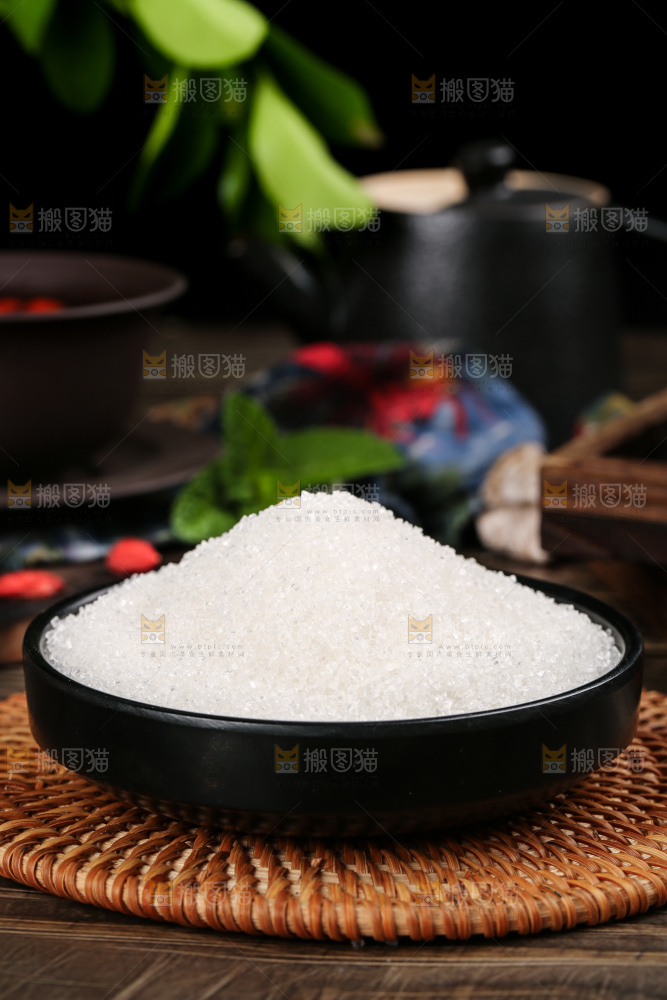 深底上的白砂糖