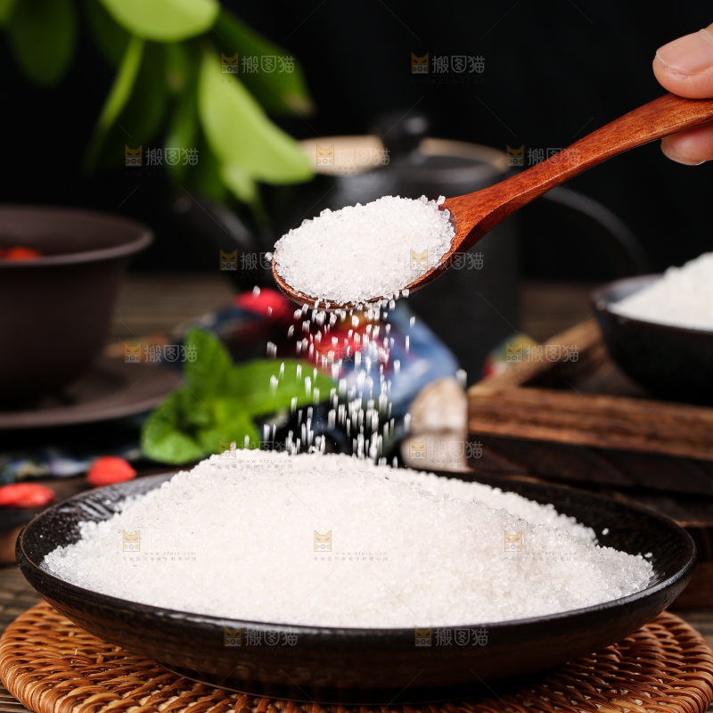 深底上的白砂糖