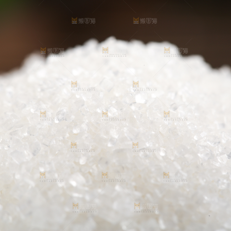 深底上的白砂糖
