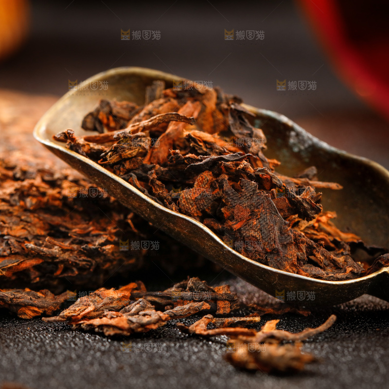 深底上的古树普洱