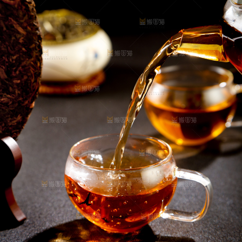 深底上的古树普洱